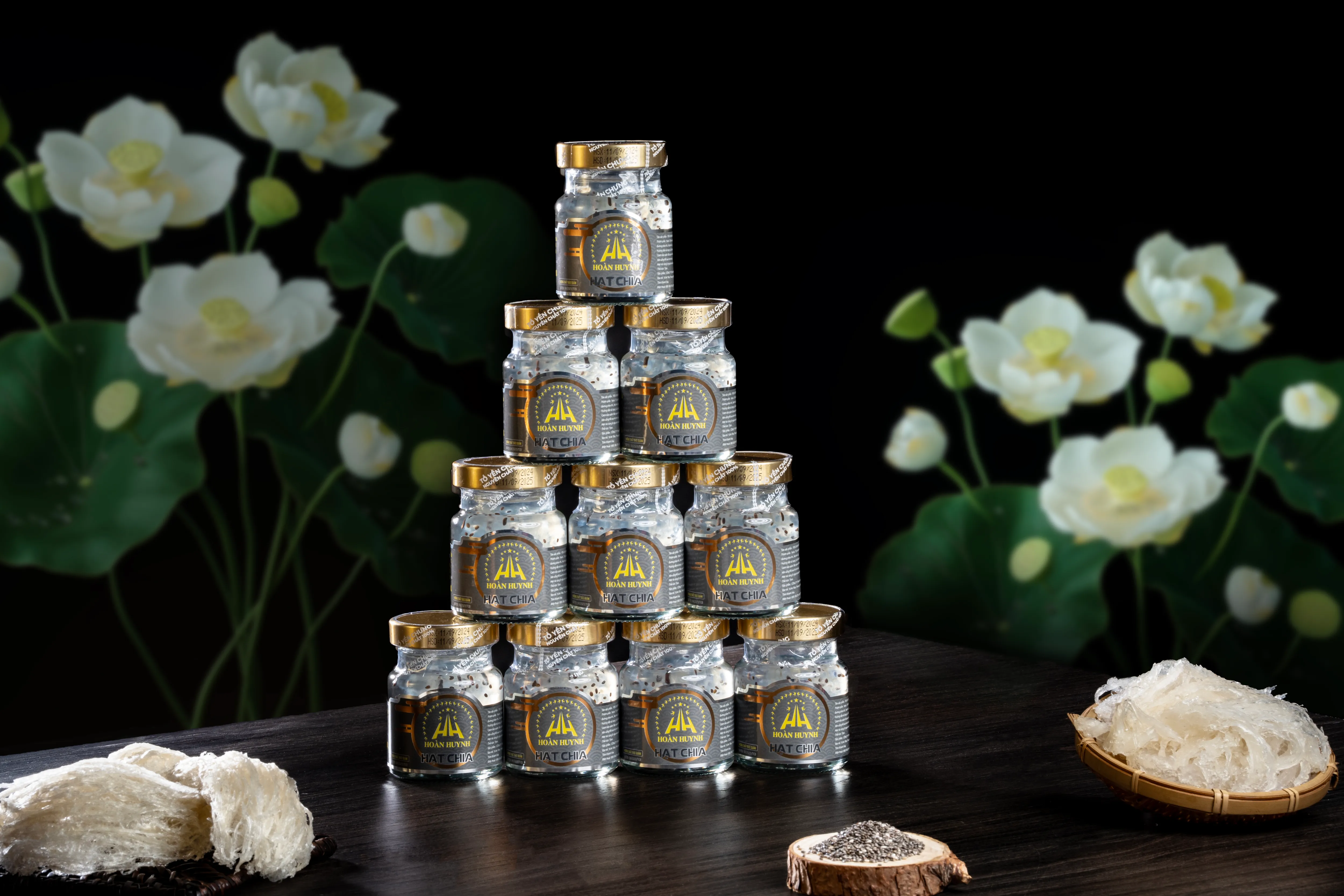 Yến Chưng Hạt Chia