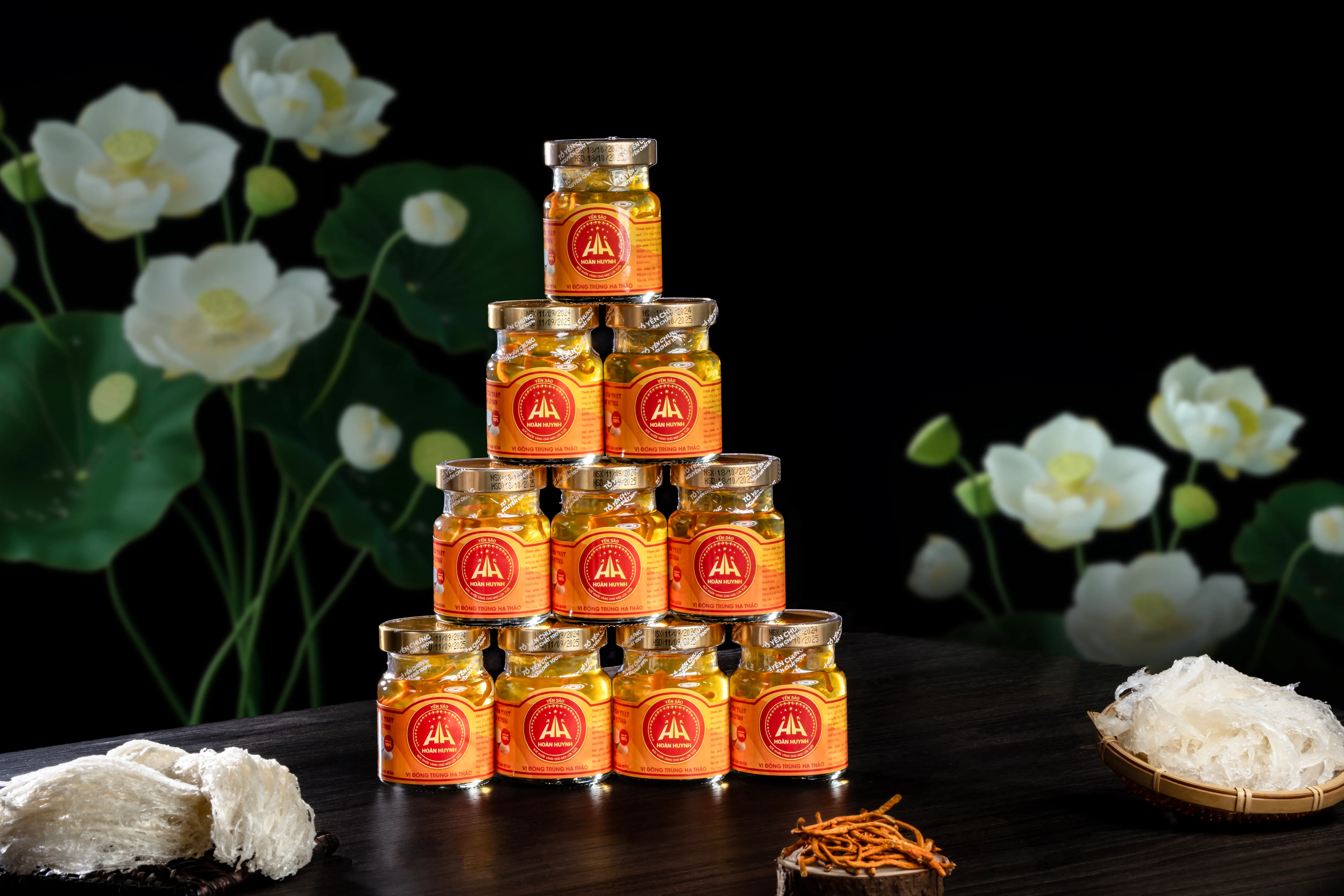 Yến Chưng Đông Trùng