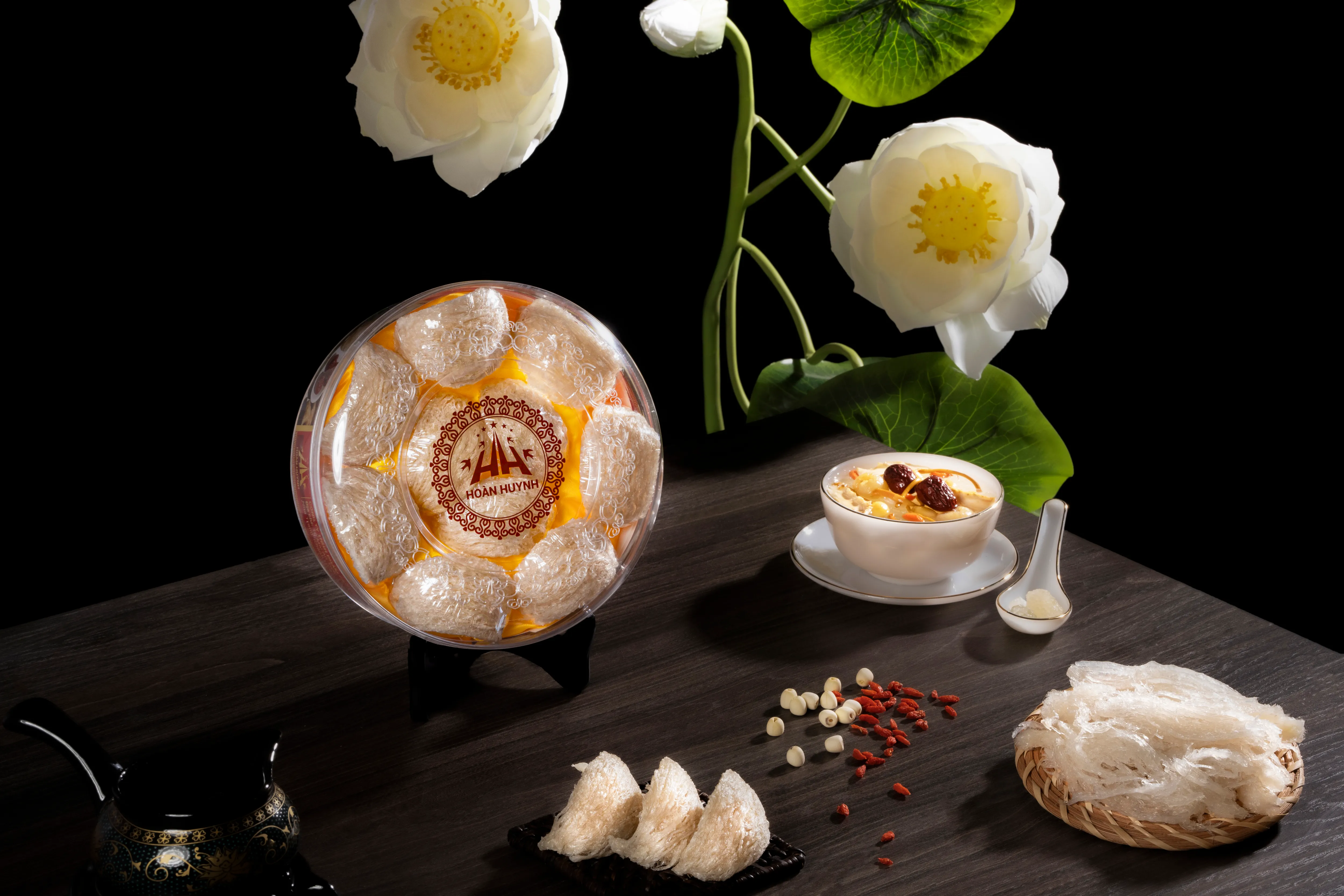 Yến Rút Lông Đảo Nuôi