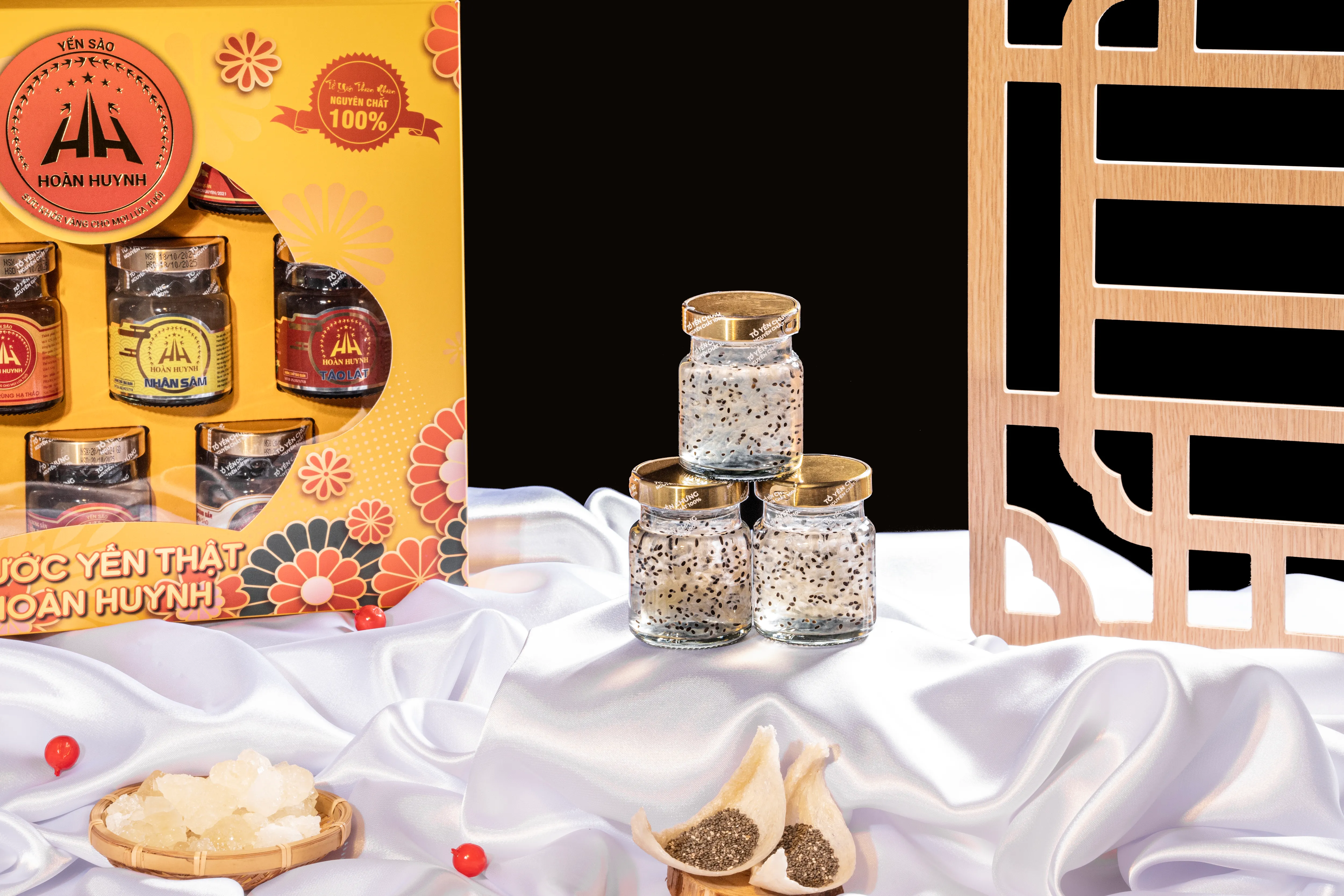 Yến Chưng Hạt Chia